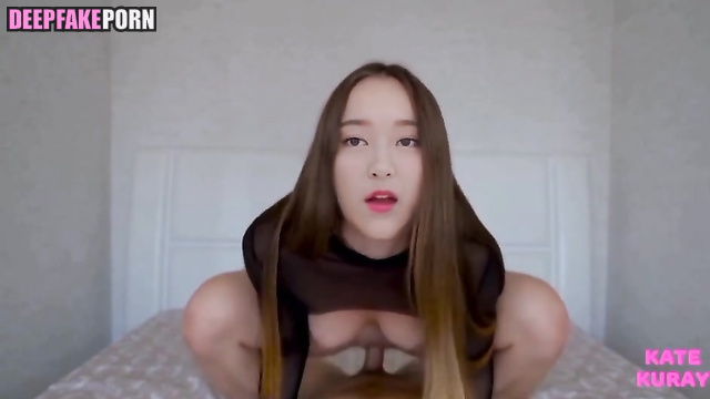 현진 이달의 소녀 가짜 포르노 Face swap HyunJin bouncing on cock [deepfake porn]