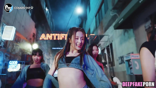 Hot babes LE SSERAFIM loves erotic dance - ai pmv / ルセラフィム 顔交換 [PREMIUM]