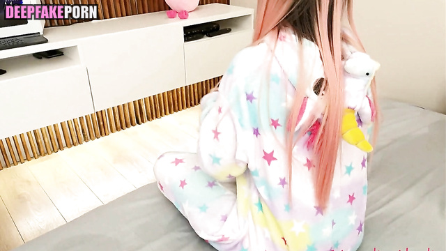 Asian bitch Sana perfect blowjob skills, fake (トゥワイス アダルトビデオ) [PREMIUM]