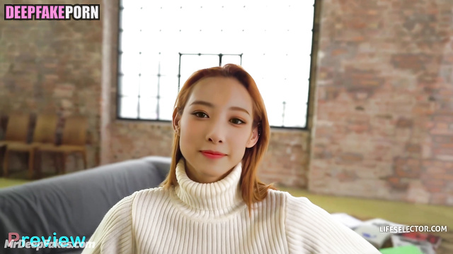 Hot babe Yuki PURPLE KISS makes blowjob (fake) / 유키 딥페이크