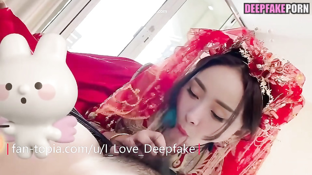 Fake Yang Mi sucks cock in a beautiful costume (深度伪造 杨幂)