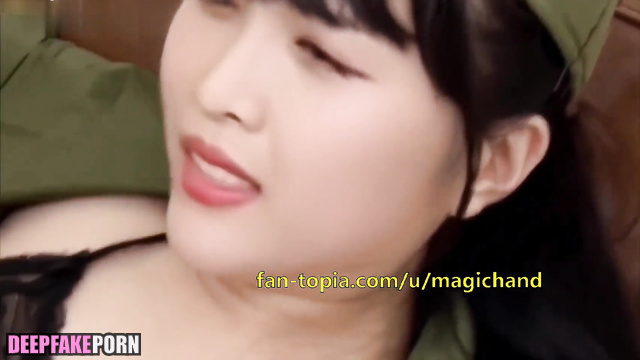 Fake Wu Xuanyi hot cunnilingus in sexy military suit / 吴宣仪 伪造的