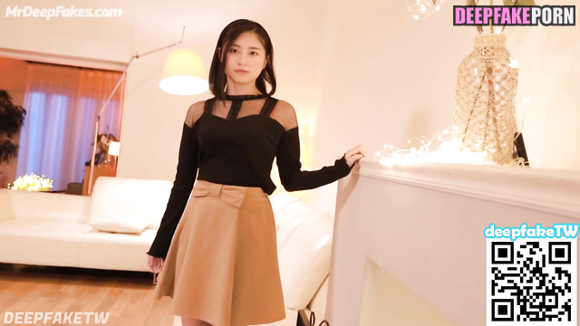 Hot Ivy So loves anal and oral sex - fake / 苏雅琳 性爱场面