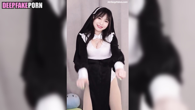 范冰冰 Fan Bingbing 智能換臉/deepfake shakes her sexy booty for you