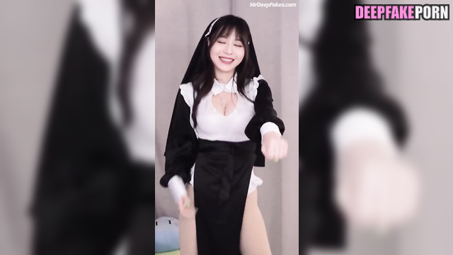 范冰冰 Fan Bingbing 智能換臉/deepfake shakes her sexy booty for you