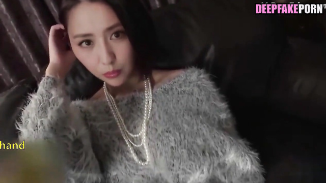 Hot Tong Liya showed boys her sweet hole - 佟丽娅 深度伪造视频