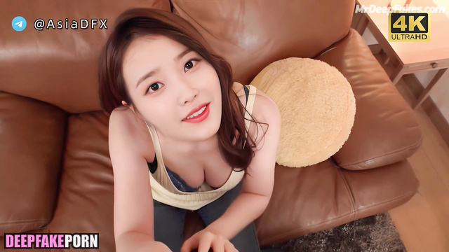 IU knows how to licking dick as professional // 아이유 연예인 섹스