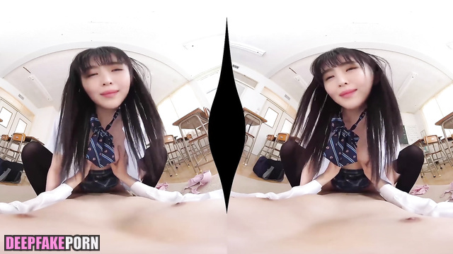 Dirty schoolgirl Han So-hee pov sex tapes // 한소희 연예인 섹스