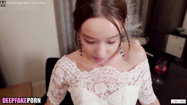 Fake IU takes off her boyfriend's pants (딥 페이크 섹스 아이유) [PREMIUM]