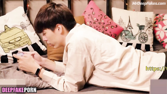 赵今麦 Zhao Jinmai fake porn fucks hard at the cosplay party 假色情片