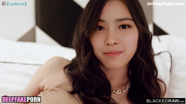 Ryujin loves talking about fuck, deepfake / 류진 섹스 장면