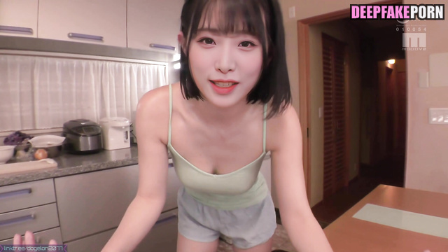 Yena making titsjob right at the kitchen, real fake / アイズワン 本物の偽物 [PREMIUM]