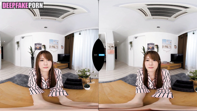 Japanese babes hint that they wanna suck, deepfake - フェイススワップ 偽アプリ