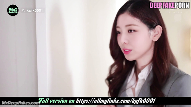 Hot sex after hard day in the office, Yuna fakeapp / 유나 있지