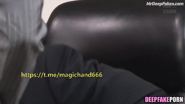 Fake office lady Tiffany Tang allowed licking her hole - 唐嫣 真假的 fakeapp