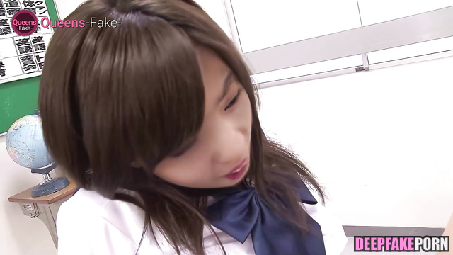 Horny schoolgirl Asuka Saito has her panties removed (齋藤 飛鳥 ポルノテープ) [PREMIUM]