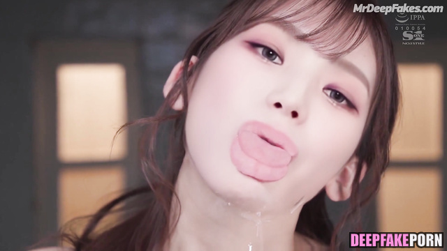 Sexy asian bitch Karina kissed so hot with stranger / 카리나 에스파 ai scenes