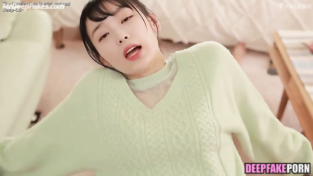 IU adult tape - man making her cunnilingus / 아이유 섹스 장면