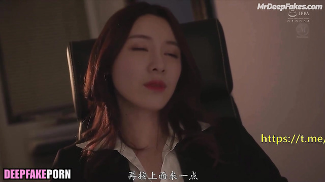 Office lady Chen Duling adores toes licking, ai - 陈都灵 真假