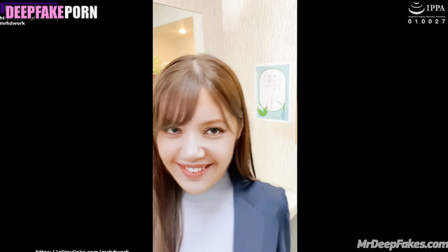 Sexy Lisa fucked right in the office - fakeapp // 리사 블랙핑크