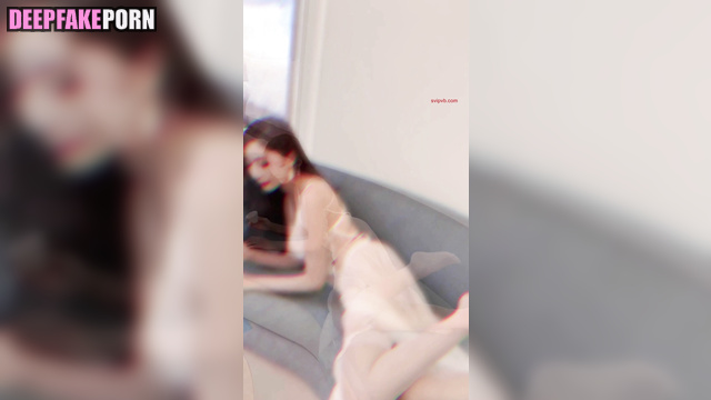 Hot brunette Guan Xiaotong showing perfect body, ai / 关晓彤 成人视频 [PREMIUM]