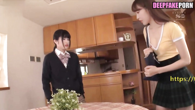 Fake Peng Shiliu (彭十六 真假) showing white panties (under a skirt)