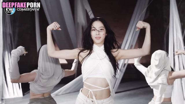 ルセラフィム LE SSERAFIM ディープフェイク Deepfake hot PMV Kazuha 葉/カズハ x Huh Yunjin [PREMIUM]