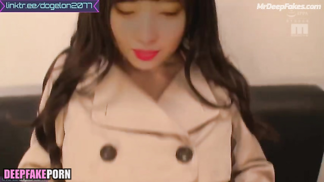 Momo トゥワイス shows what a sexy body under coat TWICE ディープフェイク deepfake