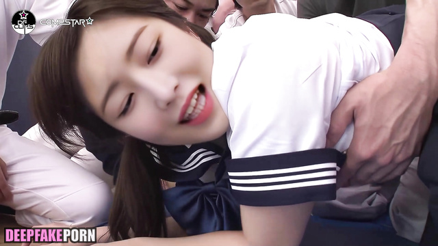 Rei trying to make everyone feel good / アイヴ セックスシーン face swap [PREMIUM]