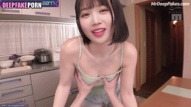 Schoolgirl came to your house for fuck / アイズワン セレブのセックス Chaewon A.I.