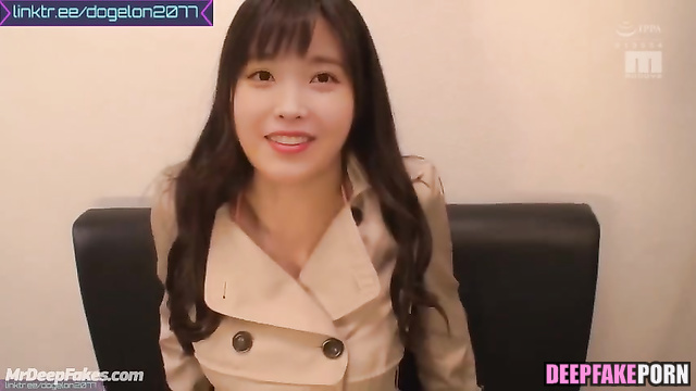 IU 아이유 satisfies me all naked with her handjob face swap 얼굴 스왑