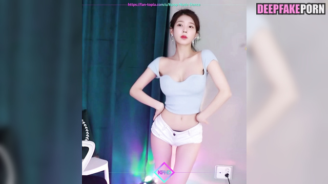 Sexy student IU danced at home - rea fake (아이유 딥페이크 영상) [PREMIUM]