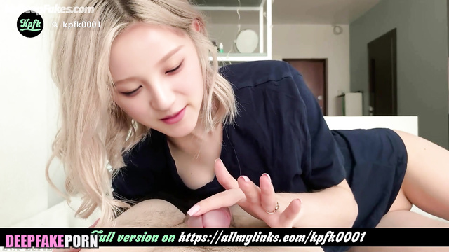 Sexy blonde is ready to suck diligently - fake Yuqi (송우기 딥페이크 영상)