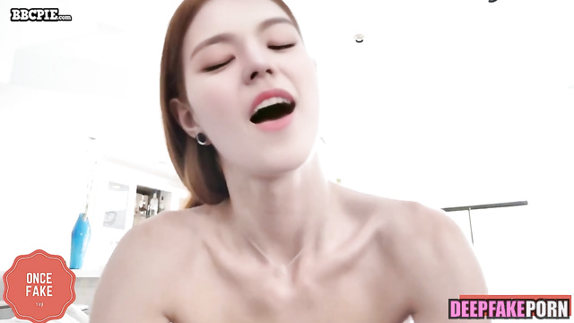 ITZY Celebrity porn with redhead whore Yeji // 황예지 있지 가짜 포르노 열정적 섹스