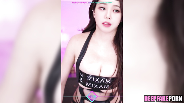 Karina (카리나 에스파) danced in a suit chosen by her producer, ai / [PREMIUM]