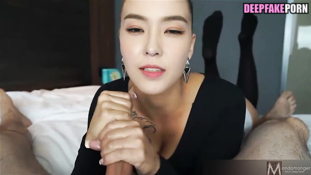 Couple enjoying nice handjob (아이린 레드벨벳) Irene pov face swap [PREMUIM]