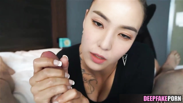 Couple enjoying nice handjob (아이린 레드벨벳) Irene pov face swap [PREMUIM]