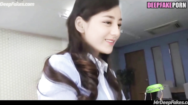 Dissolute teacher Dilraba showed body at school, ai / 迪丽热巴 迪力木拉提 名人性爱