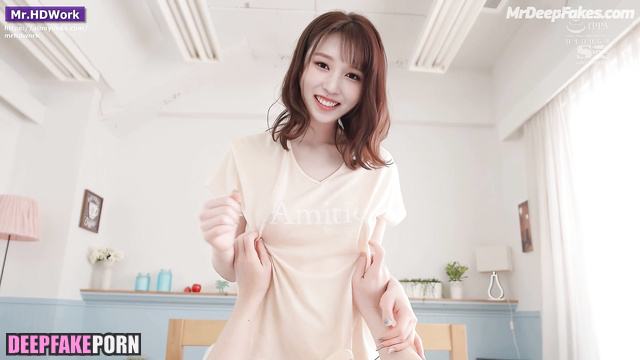 The guy filmed sex with Mina on a hidden camera (トゥワイス 顔交換)