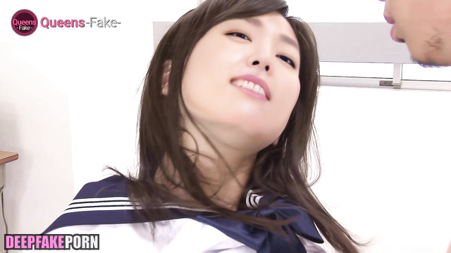 Fake Yui Aragaki was fucked right on the table / あらがき ゆい 本物の偽物 [PREMIUM]