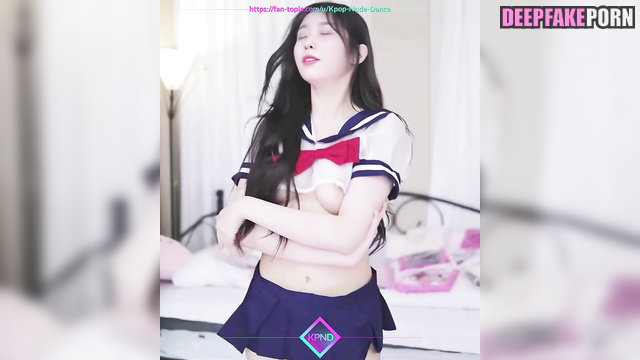 Korean schoolgirl IU decided to dance sexy (아이유 딥페이크 영상) [PREMIUM]