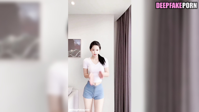 Solo dirty talks - IU hot adult video (아이유 딥페이크 영상)