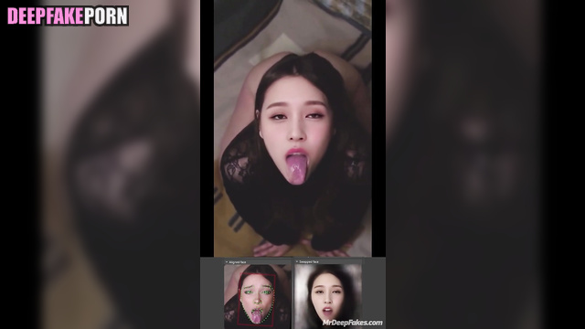 Adult Mina shows her sexy tongue on camera (トゥワイス 本物の偽物)