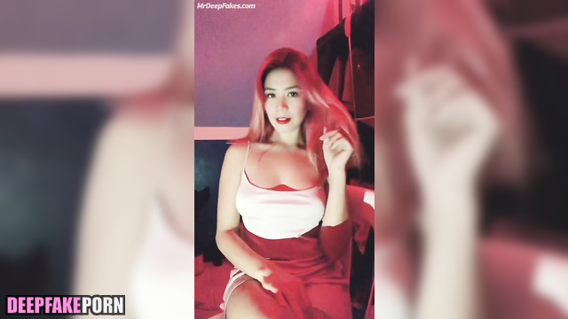 Deepfake Rhea Santos poses on webcam to cool music