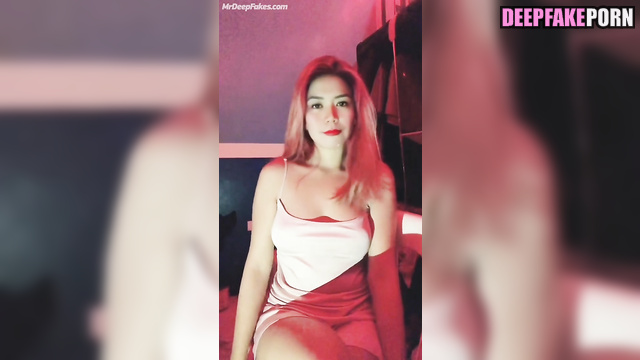 Deepfake Rhea Santos poses on webcam to cool music