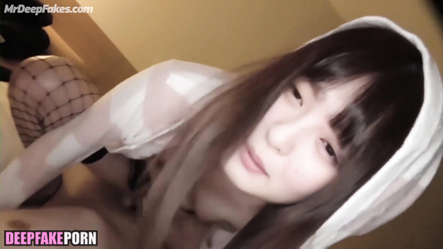 Naughty cutie Endo Sakura wants hard sex (遠藤 さくら 熱いセックス)