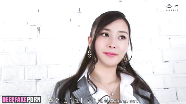 Yang Mi // 杨幂 性爱场景 / got cumshot on her pantyhose - fakeapp [PREMIUM]