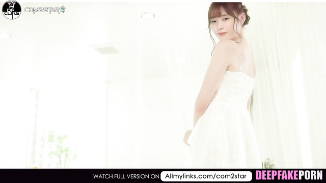 아이유 IU is enjoying being fully mine for the whole day 가짜 포르노 fake porn