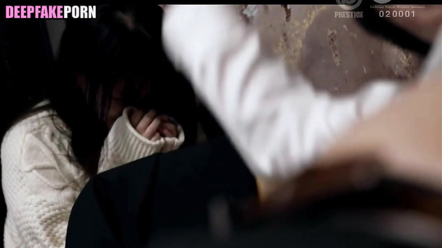 Lady boss fucking subordinate // Gina Jin (金晨 性爱录像带) face swap