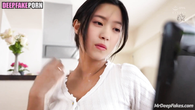 Fast fuck after cunni - Nanase Nishino face swap (西野七瀬 乃木坂46)